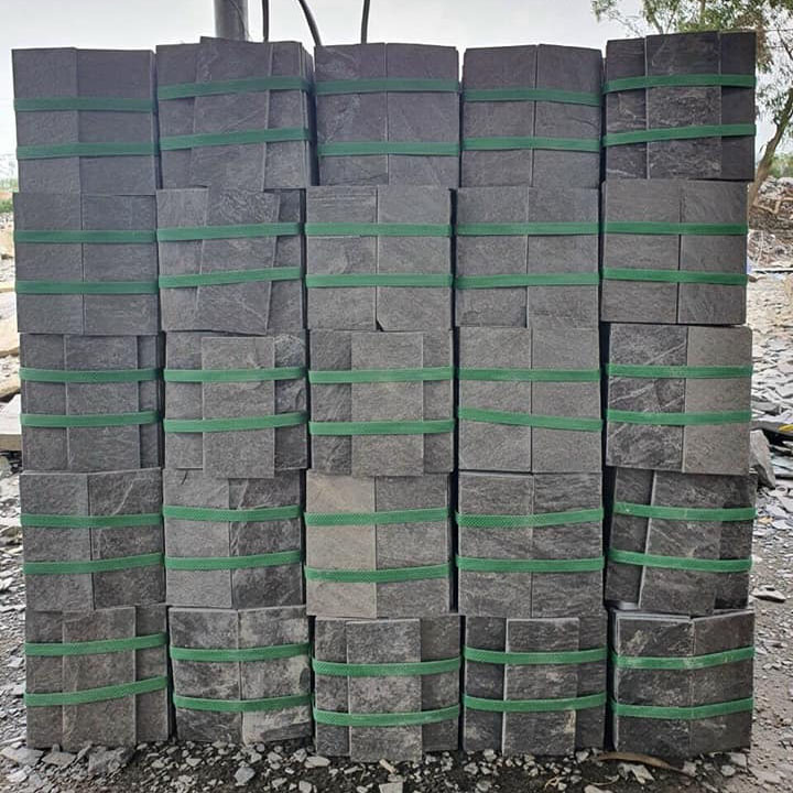 Đá chẻ xanh đen 10x20cm 11 Đá chẻ xanh đen 10x20cm - Ảnh 3