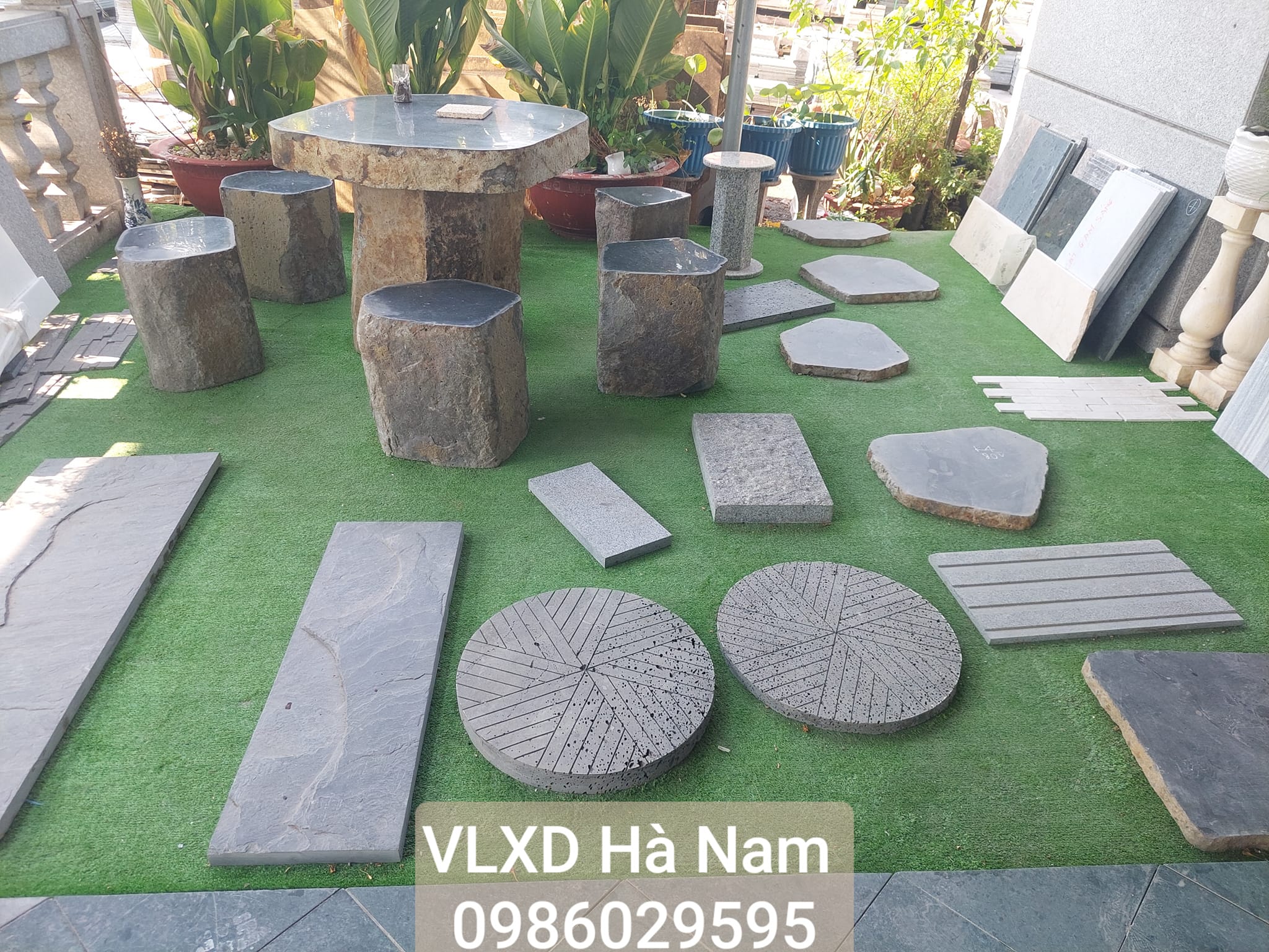 Đá trang trí sân vườn Mẫu đá bước dặm sân vườn và bàn ghế đá tự nhiên tại VLXD Hà Nam