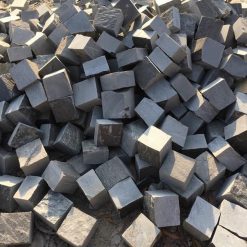 Đá Cubic xanh đen Đà nẵng 10x10x5cm lát sân vườn
