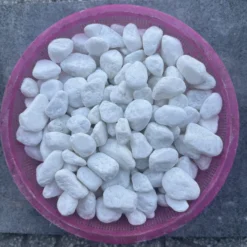 Sỏi trắng quay size 2-3cm- bao12kg trang trí sân vườn