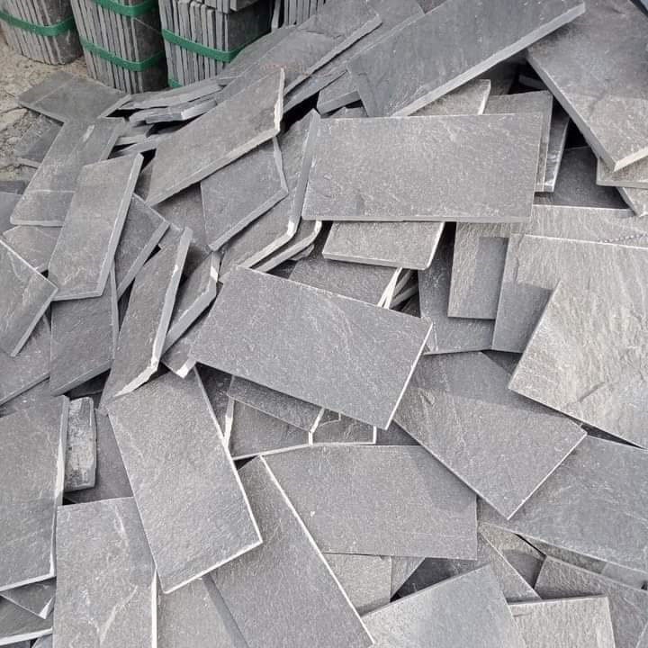 Đá chẻ xanh đen 10x20cm 5 Đá chẻ xanh đen 10x20cm chẻ tay tự nhiên ốp tường trang trí