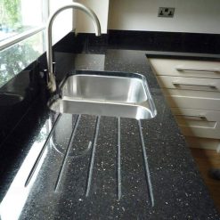 Đá hoa cương granite Kim sa trung 14 Đá hoa cương Kim Sa Trung ốp mặt bàn bếp