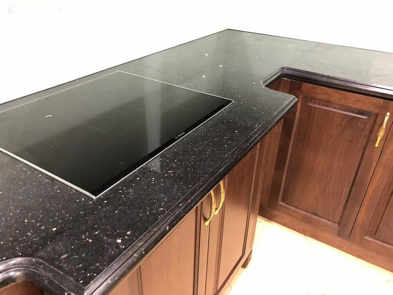 Đá hoa cương granite Kim sa trung 5 Đá hoa cương Kim Sa Trung ốp mặt bếp và bàn đảo hiện đại