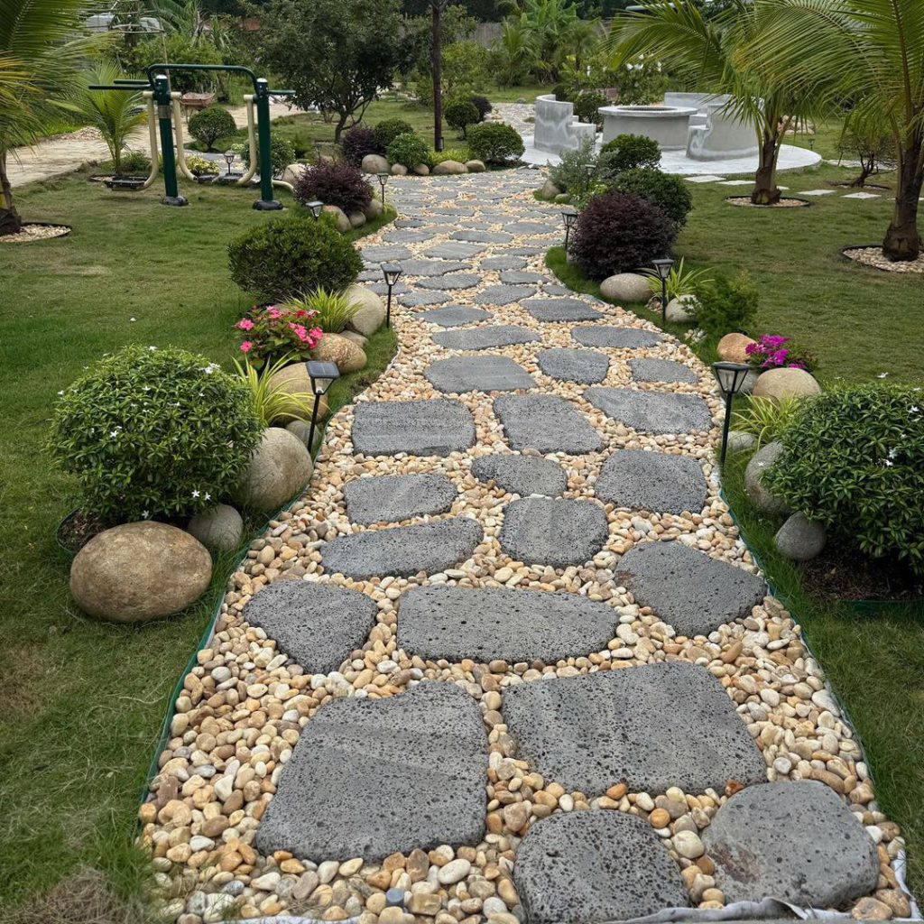 Sỏi Trắng Tự Nhiên Trang Trí Sân Vườn Đẹp 8 Sỏi Trắng Tự Nhiên Trang Trí Sân Vườn Đẹp